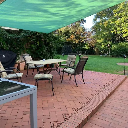 Park-lodge Am Rohrbusch מלון דירות